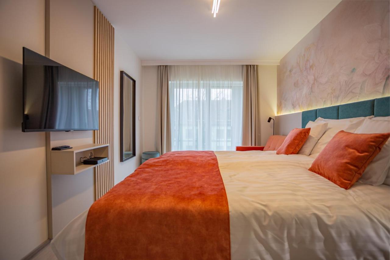 Viktoria Apartman Gyula Exterior photo