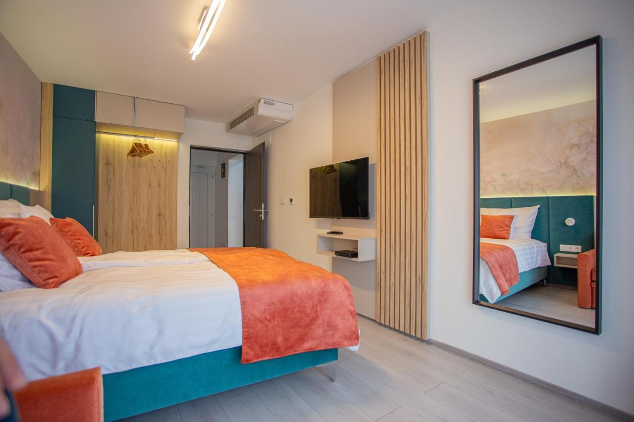 Viktoria Apartman Gyula Exterior photo