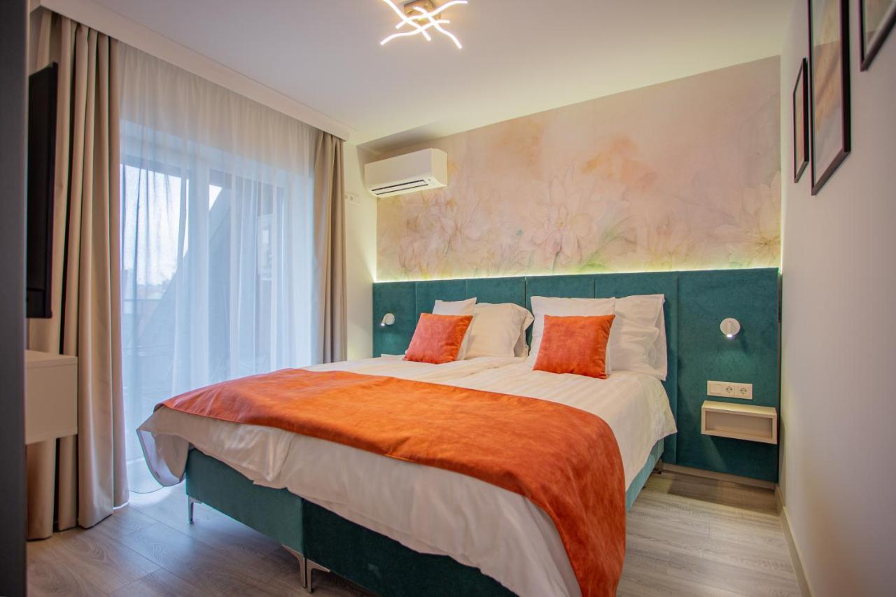 Viktoria Apartman Gyula Exterior photo