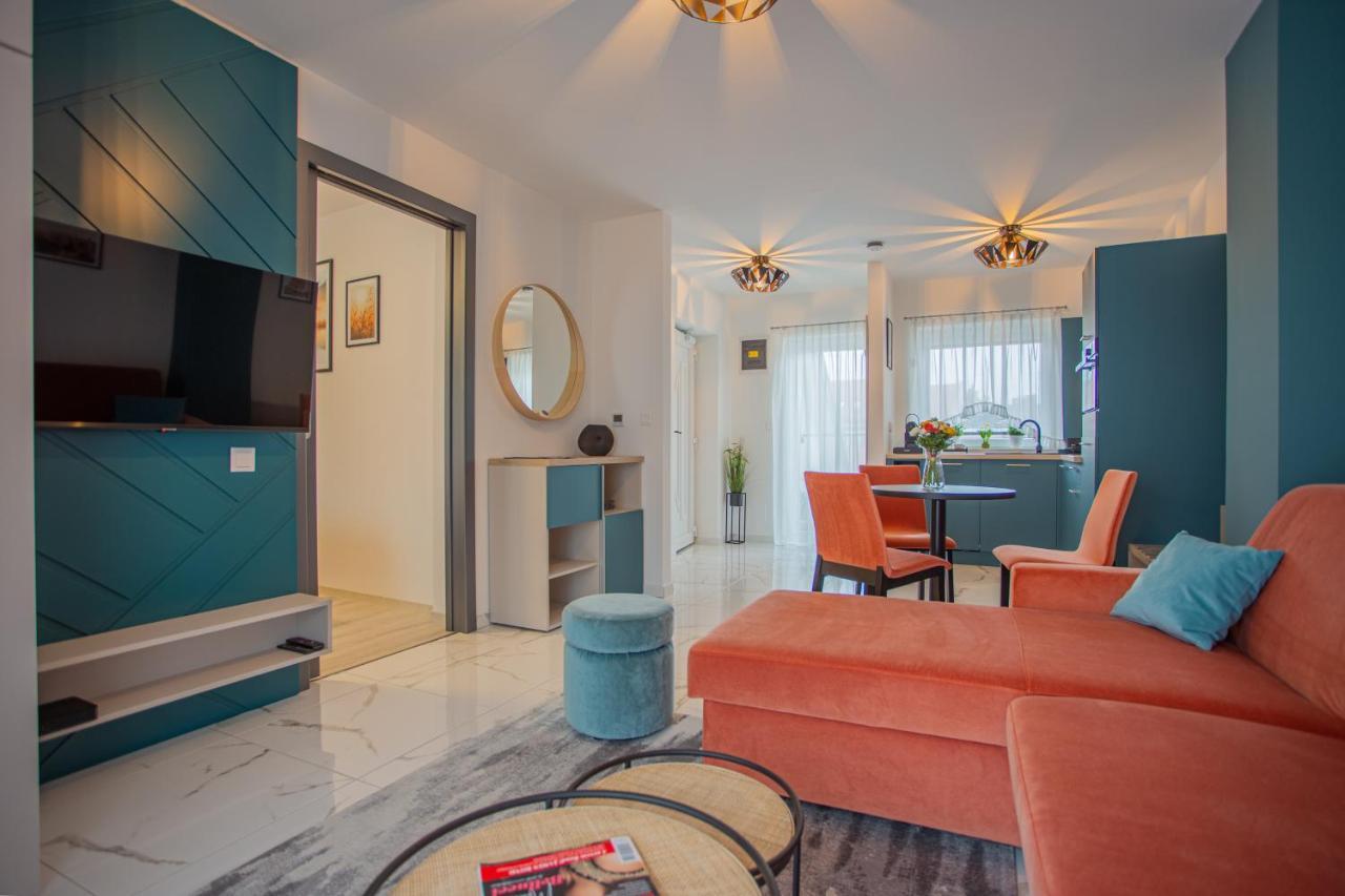 Viktoria Apartman Gyula Exterior photo